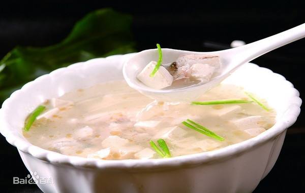 九肚鱼/3534183" data-lemmaid="3534183">九肚鱼 /a>肉滑,滚汤很甜