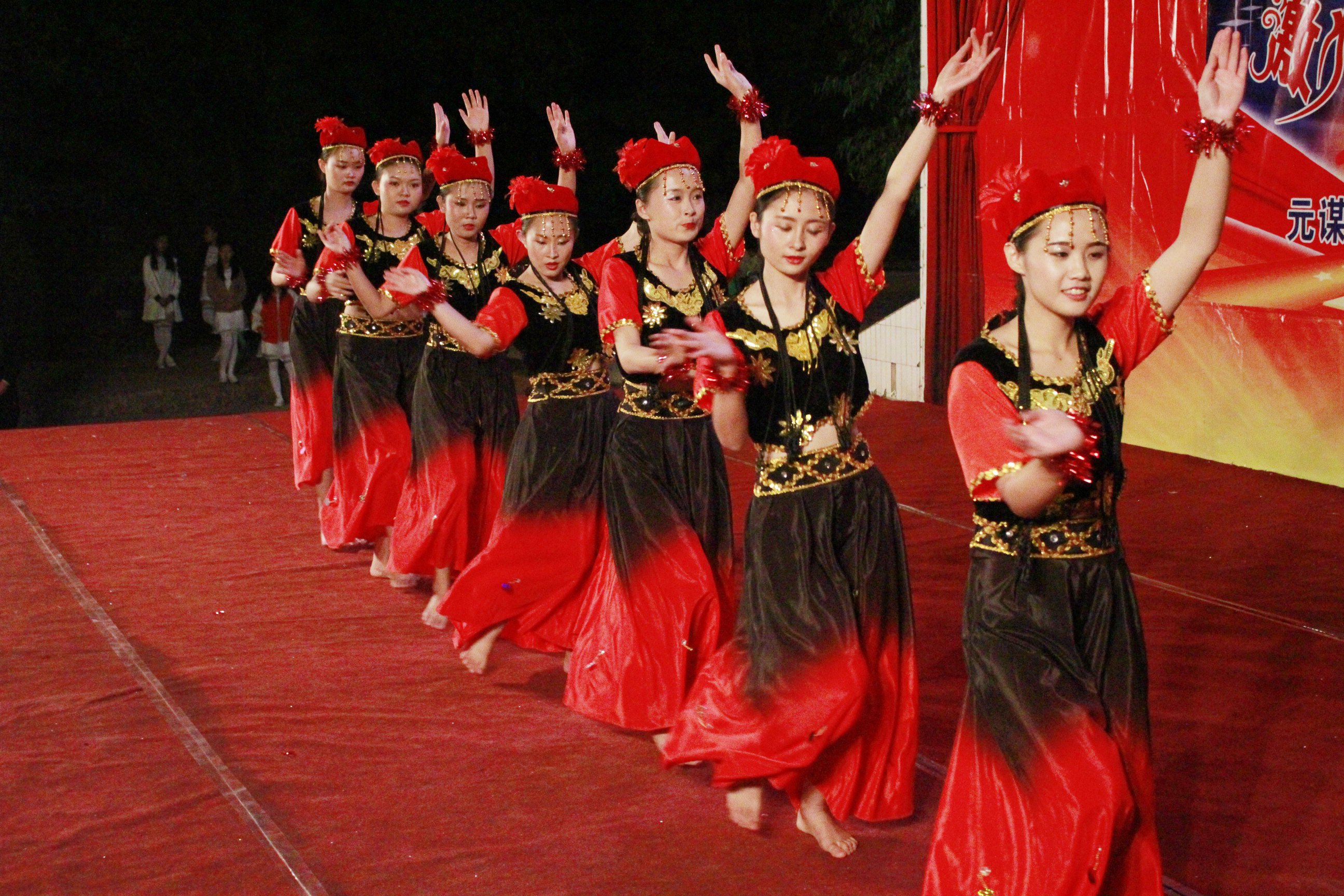 1 middle school /i>),简称"元谋一中",位于云南省 a target="_blank"