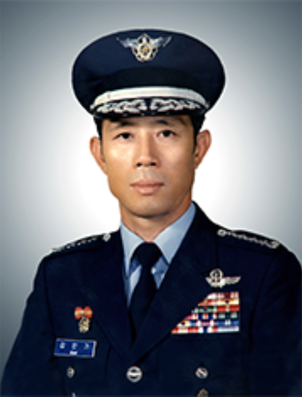  p data-id="gnbvapyoxz"> b>韩国空军 /b>全称大韩民国空军(朝鲜语: 