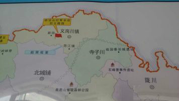 悟龙寺是位于甘肃省通渭县的一个汉朝建筑