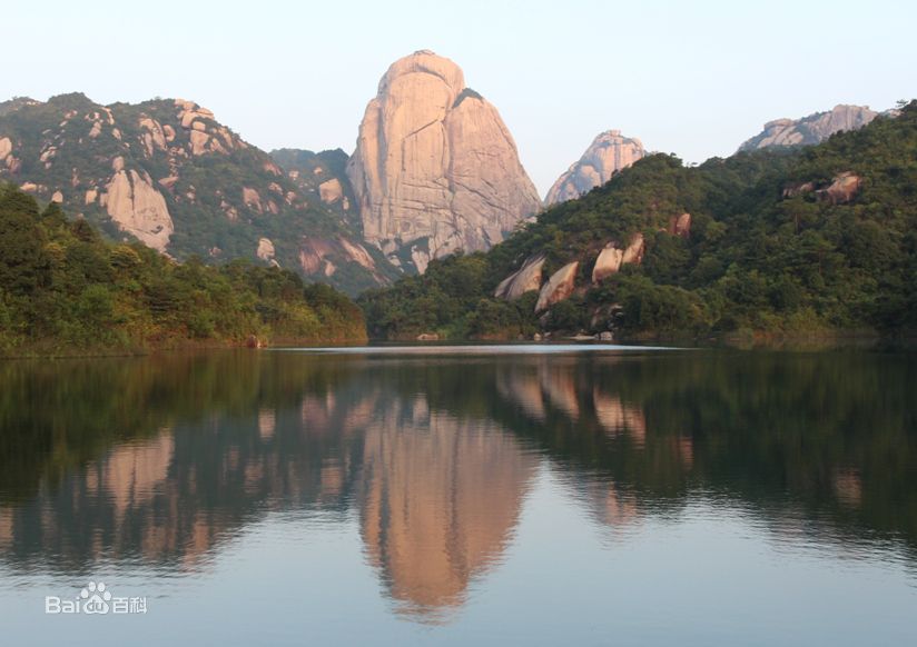  p>常山华侨经济开发区(古属漳州府云霄厅)是福建省省级重点经济开发