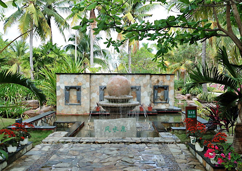  p data-id="gnxapbn1o9">三亚珠江南田温泉度假区,位于三亚市 a