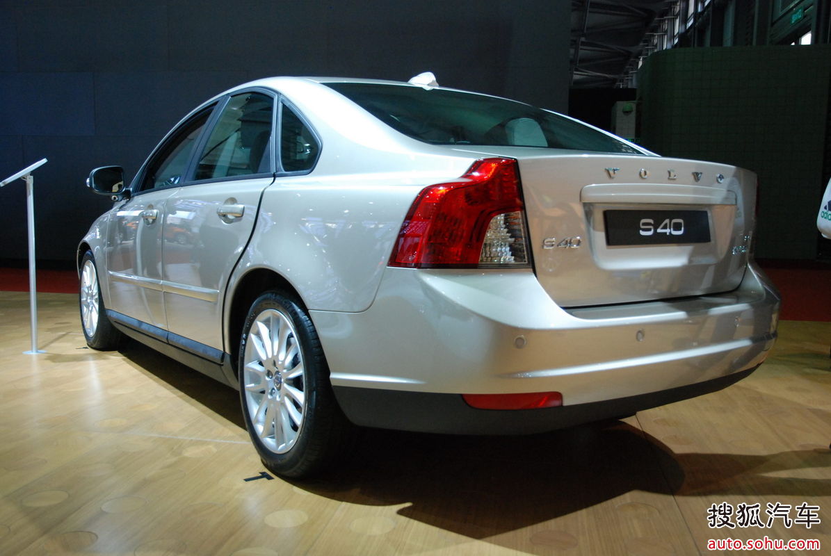 沃尔沃s40