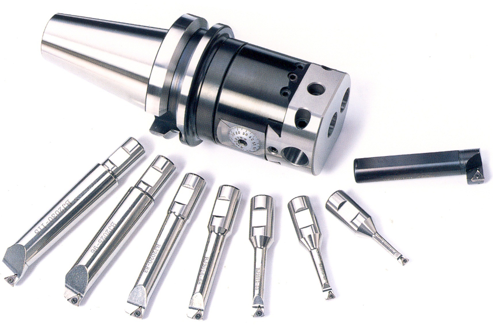 data-id="go02hyksva">镗刀是 a target="_blank" href="/item/孔加工