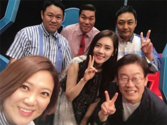 的电视真人秀节目,由 a href="#" data-lemmaid="1158647">金九拉 /a>