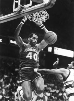  p>詹姆斯·唐纳森(james donaldson),1957年8月16日出生于英国赫彻姆