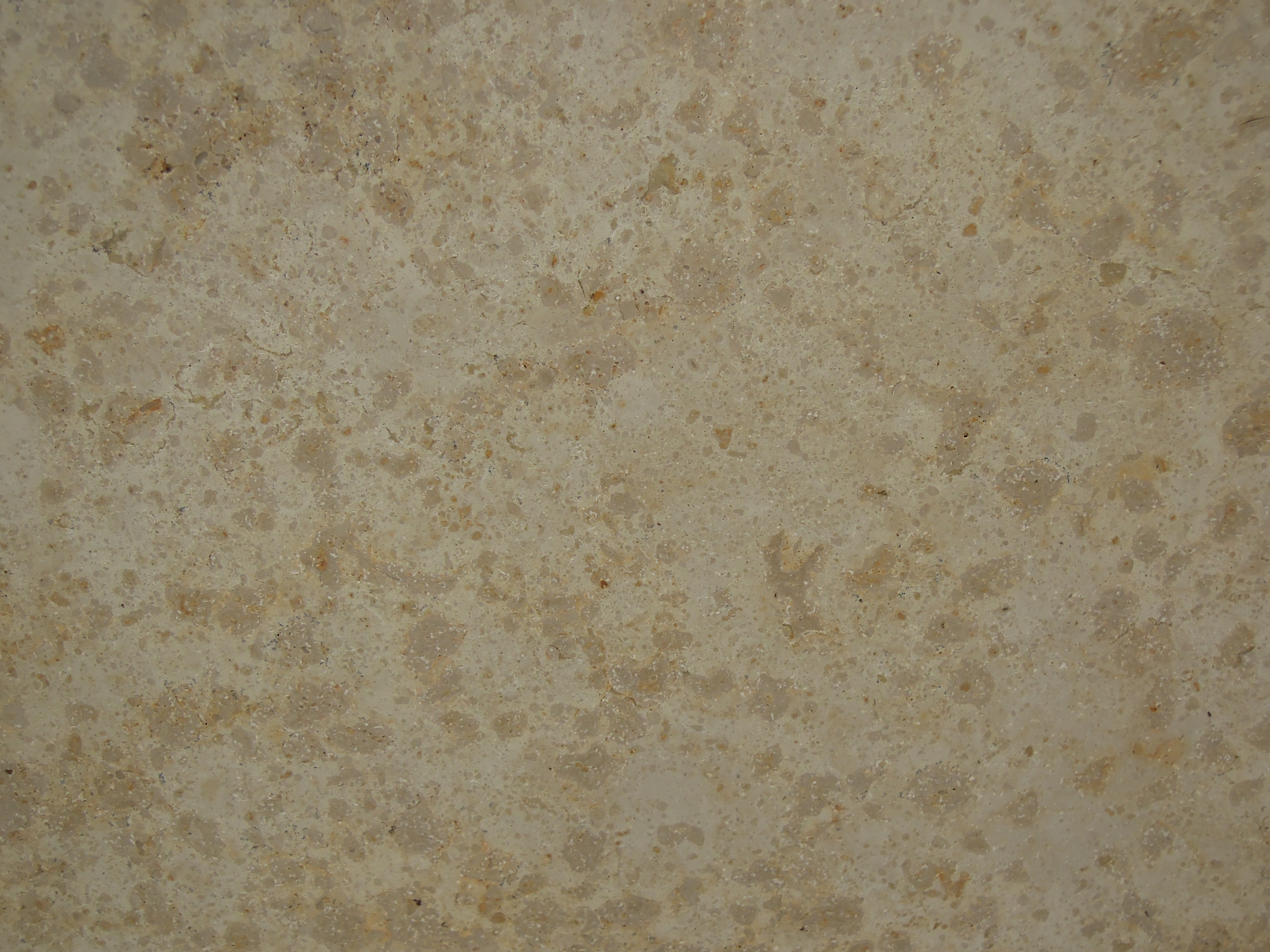 德国米黄的颜色是米黄色,虽然在习惯上说德国米黄是大理石,这种石材