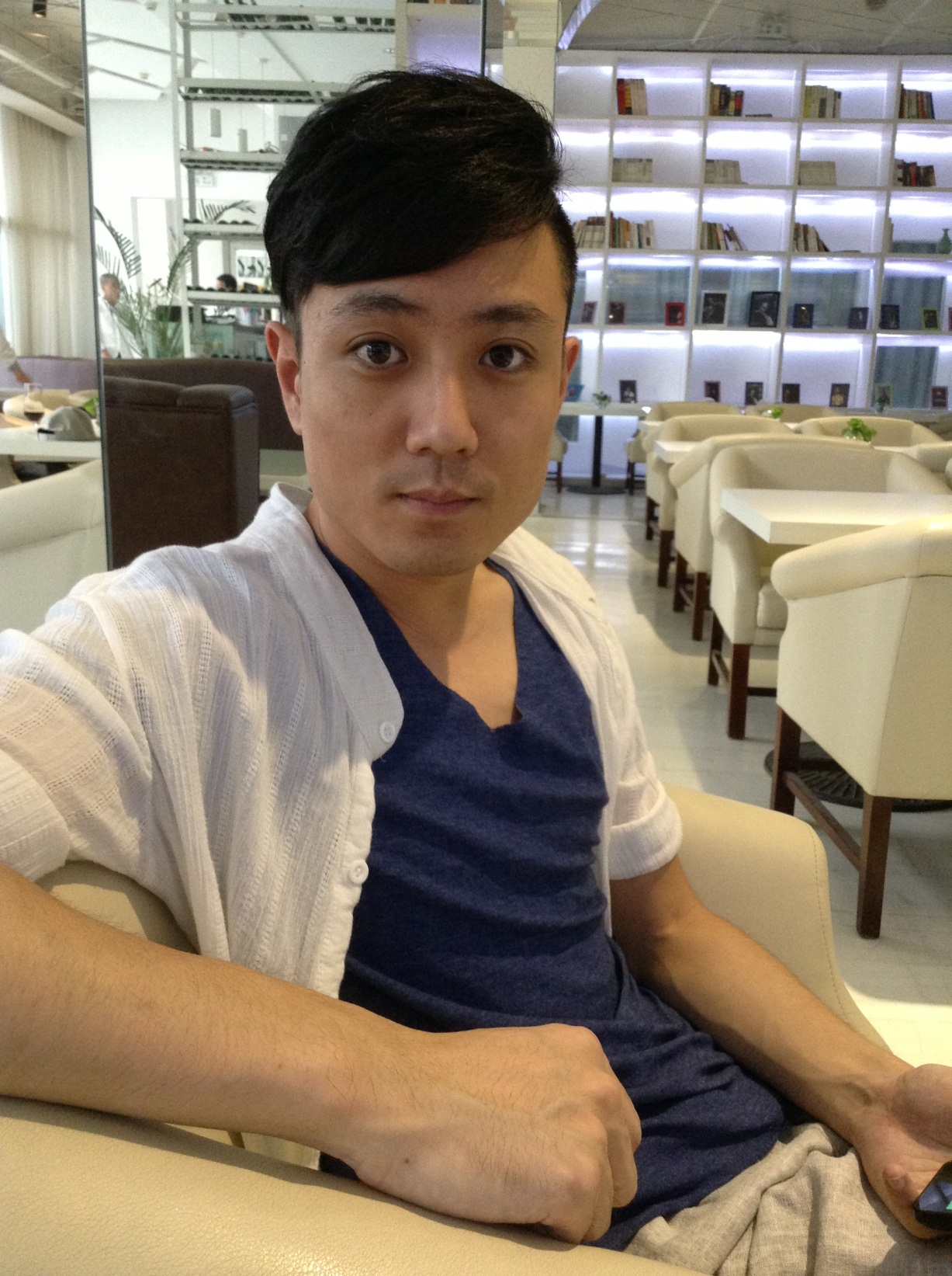  p data-id="gnzdlb89sn">王得智,1983年出生,山东人,毕业于 a target