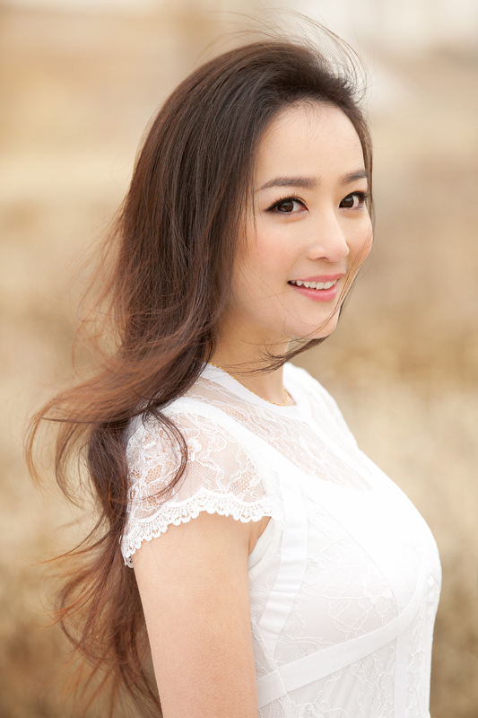  p>杨姣,1988年12月29日,出生于湖南省湘西,中国内地女歌手.