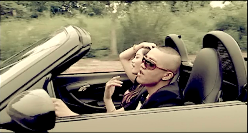 自由飞翔歌曲(自由飞翔歌曲原唱)