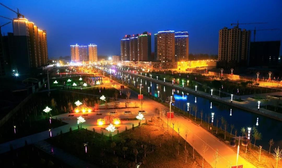 阿瓦提县城一带过去称"多浪",是"多浪人"(古维吾尔部族)的故乡.