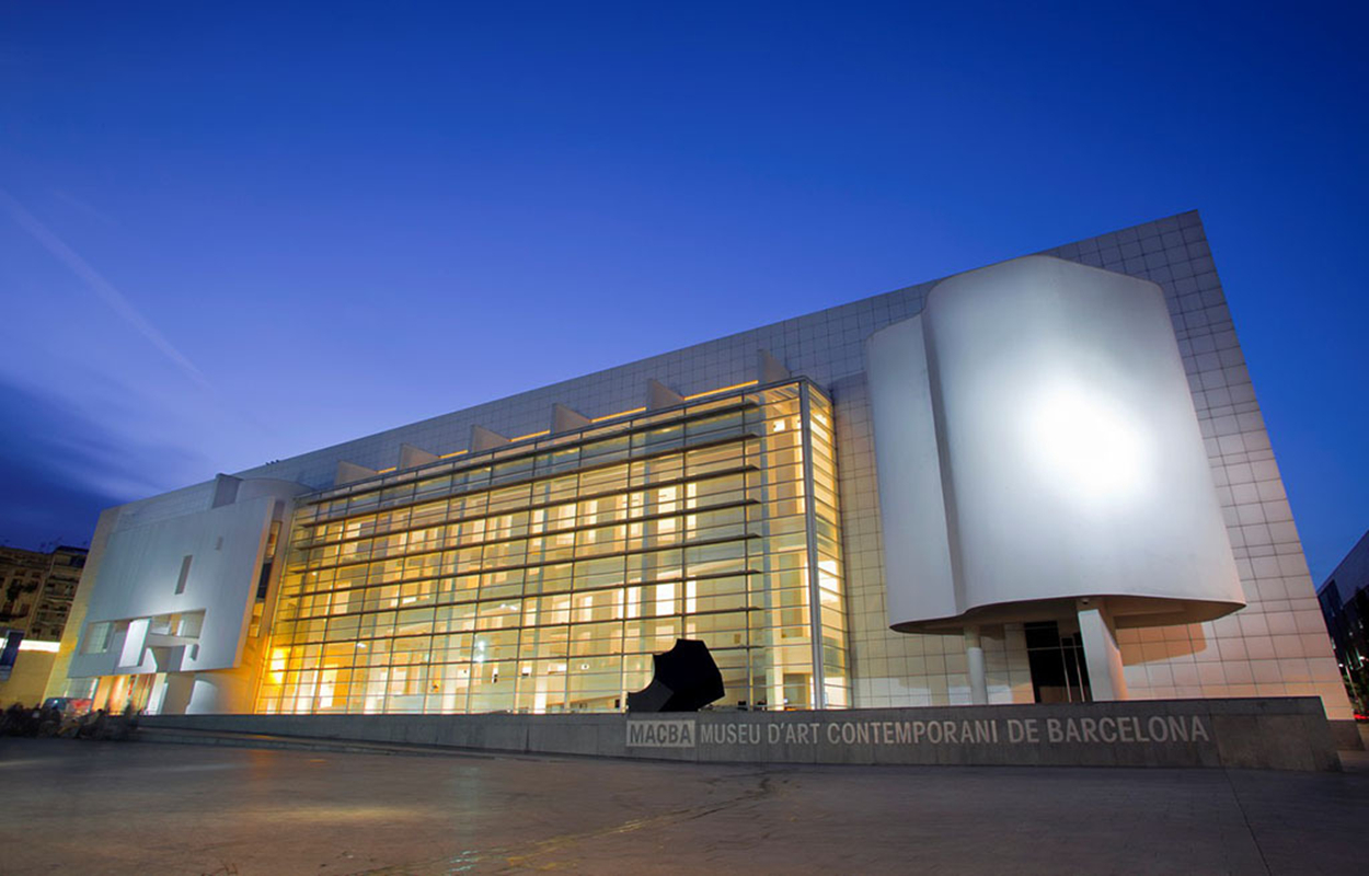  p>巴塞罗那当代美术馆( a>加泰罗尼亚语 /a>:museu d'art