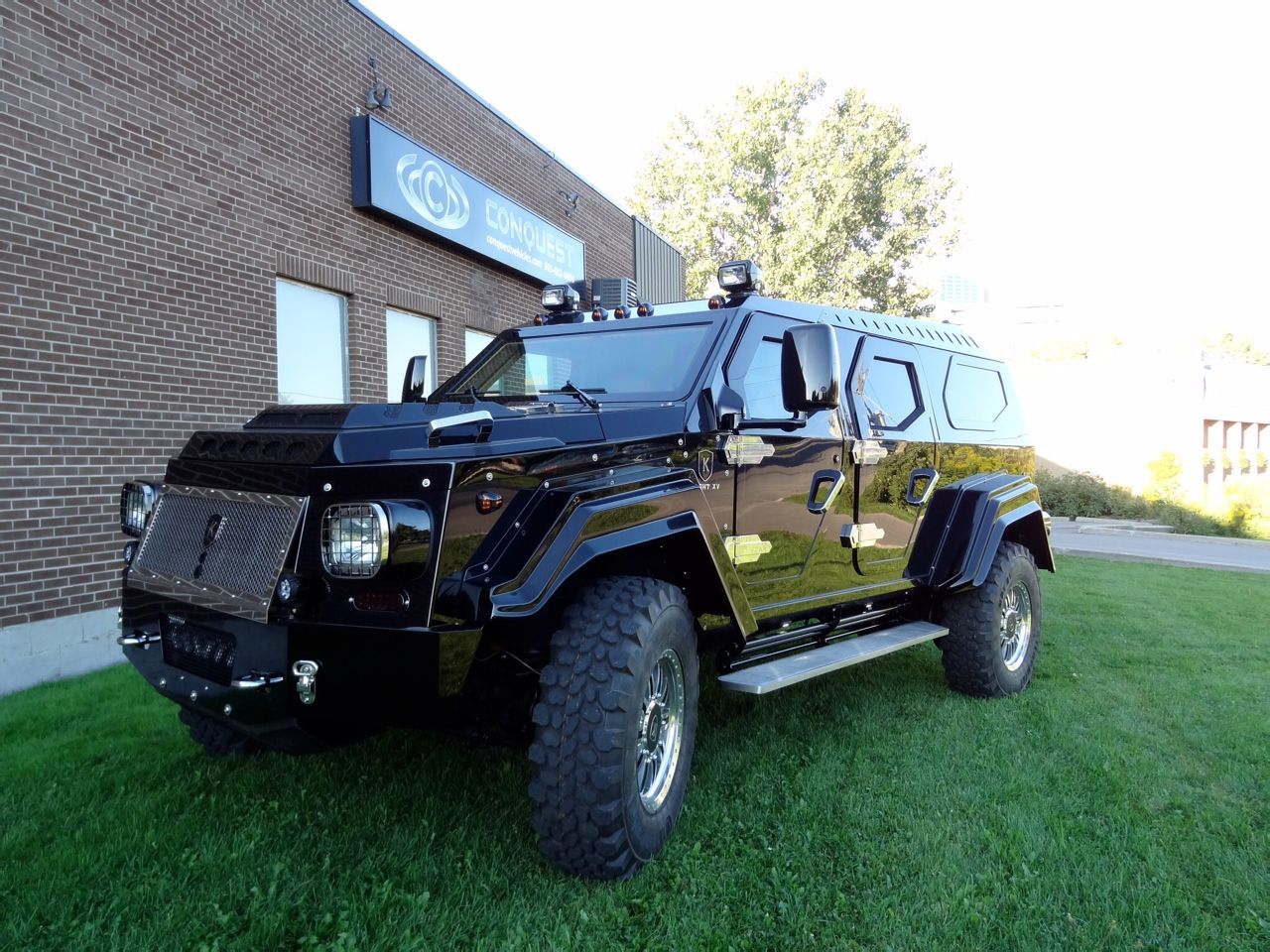 vehicles制造的超豪华装甲 a href="#" data-lemmaid="85077">越野车 