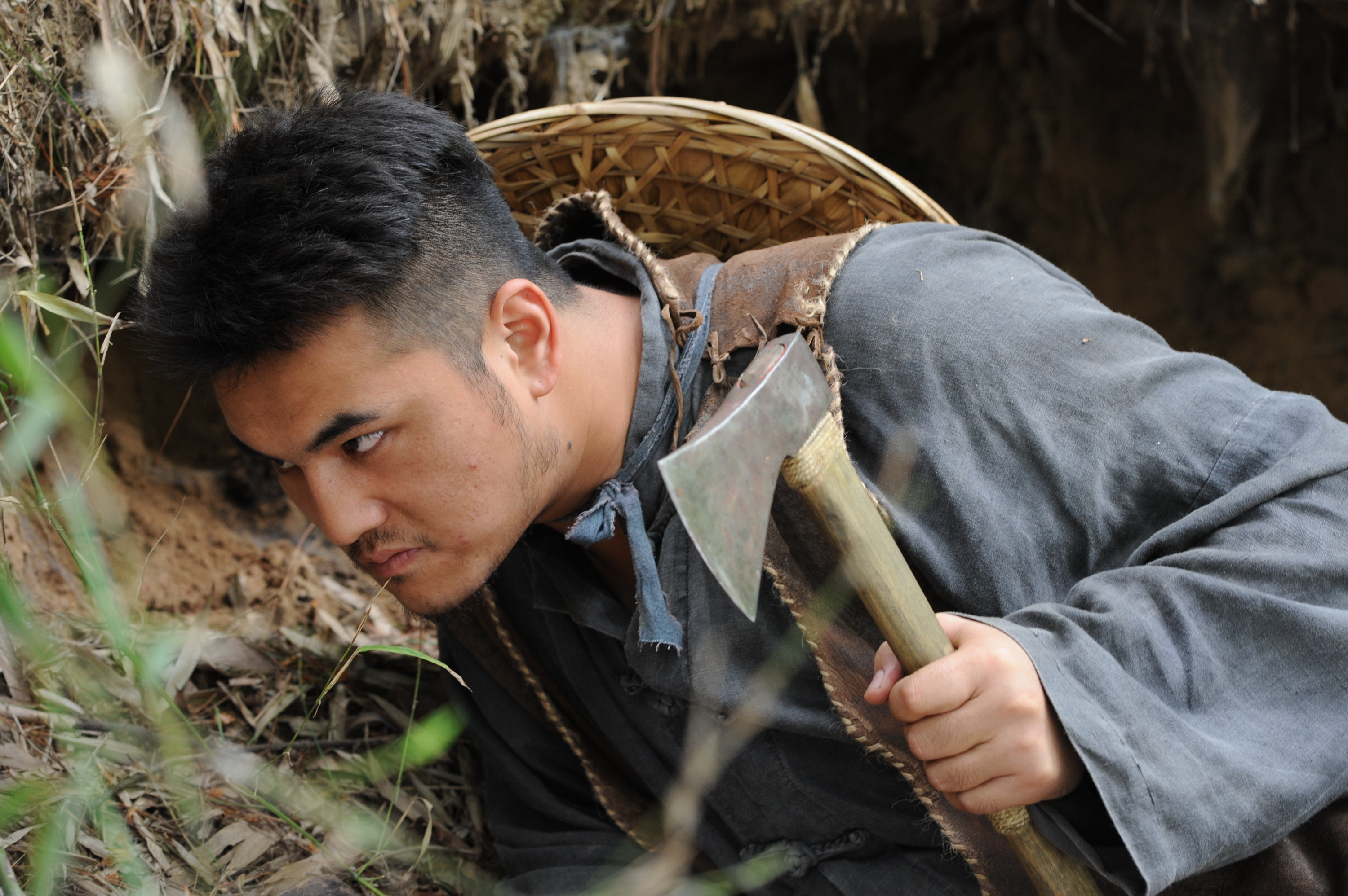 毕业于 a target="_blank" href="/item/重庆大学美视电影学院