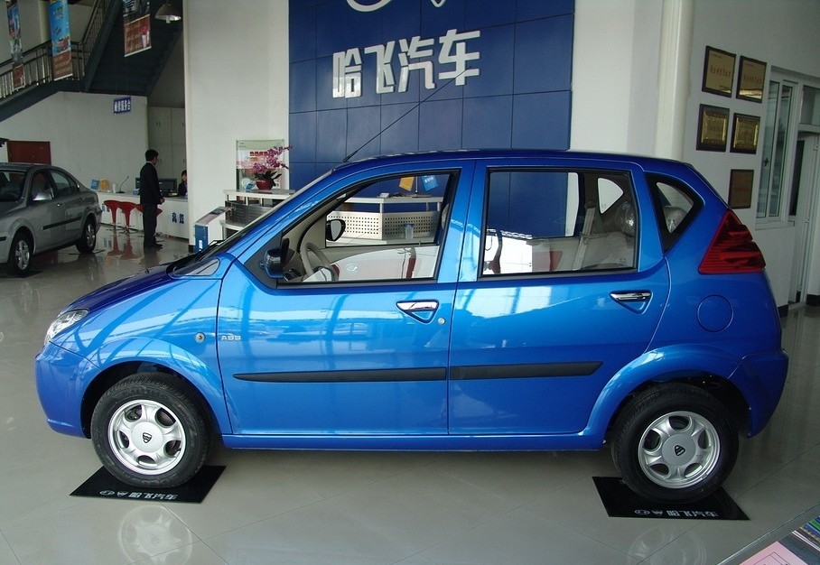  p data-id="gnbsxpp498">哈飞路宝是哈飞汽车继" a target="_blank"