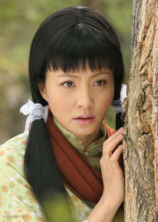 p>《纯真岁月》是由北京搜星文化传播有限公司出品的家庭史诗剧,该剧