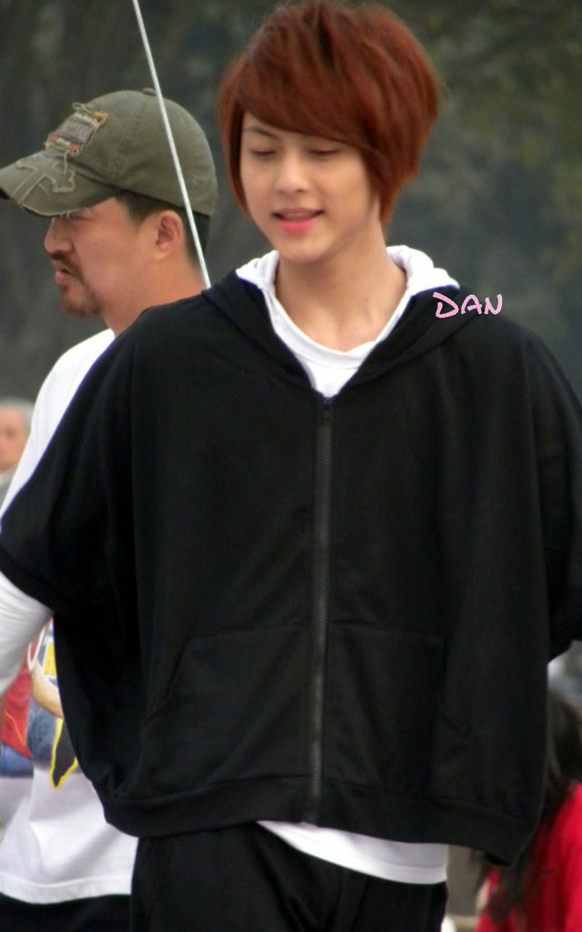 选出,昵称六棒,包括 a target="_blank" href="/item/庄濠全/205409"