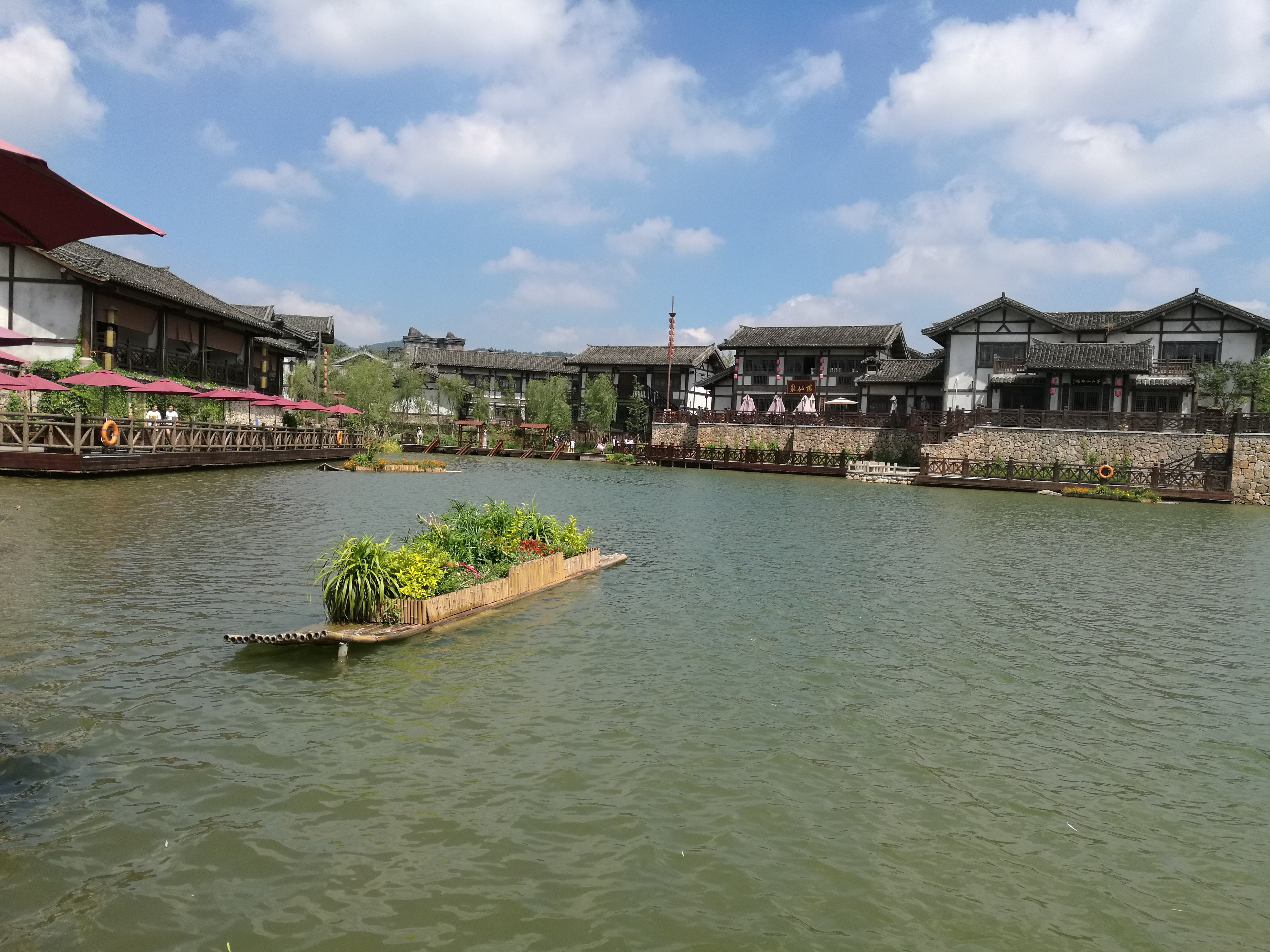 盐湖城位于中华道教名山— a href="#" data-lemmaid="6435145">金坛