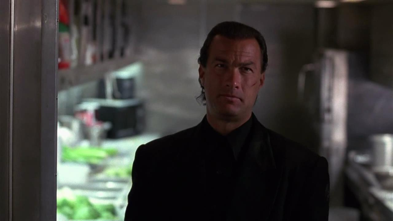  p>史蒂文·西格尔(steven seagal),1952年4月10日出生于美国密歇根州