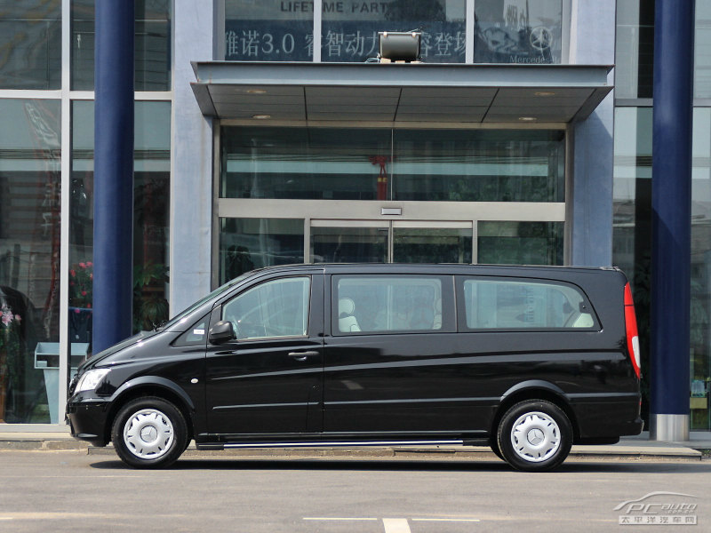 奔驰威霆