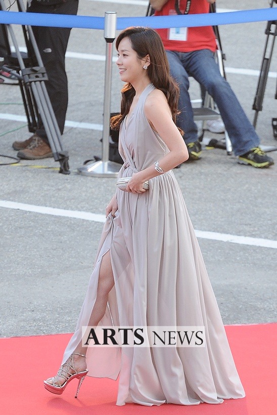  p>韩志旼(mín)才是jimin正确的汉字名,韩国女演员,毕业于首尔女子