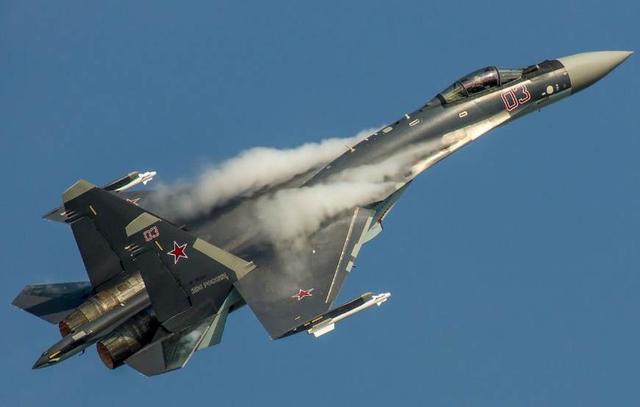 苏35战机