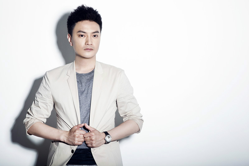  p>汤非, a target="_blank" href="/item/江苏">江苏 /a>扬州人,原