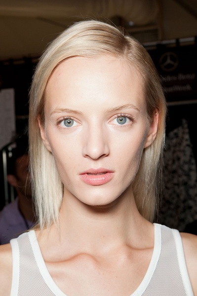  p>达丽雅·斯托寇思 (daria strokous) ,1990年9月25日出生于莫斯科