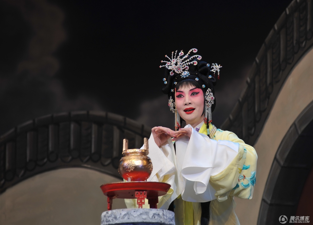 王润菁