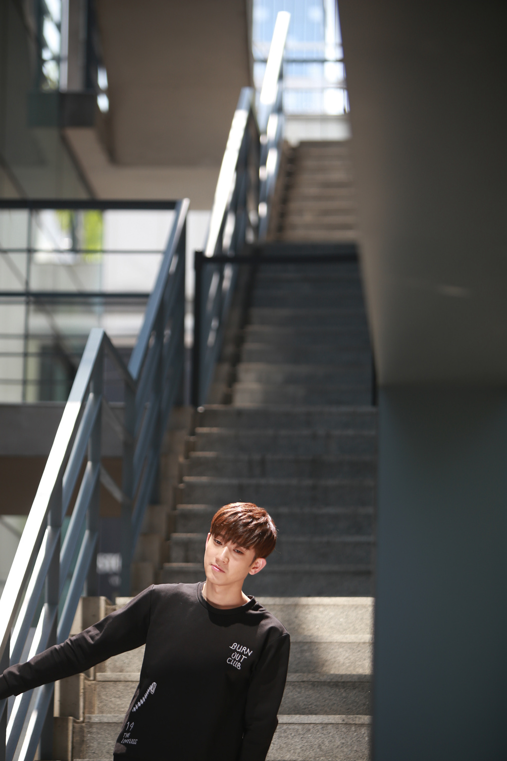  p>王矜霖 ,1990年4月23日出生于黑龙江省哈尔滨市巴彦县,中国内地