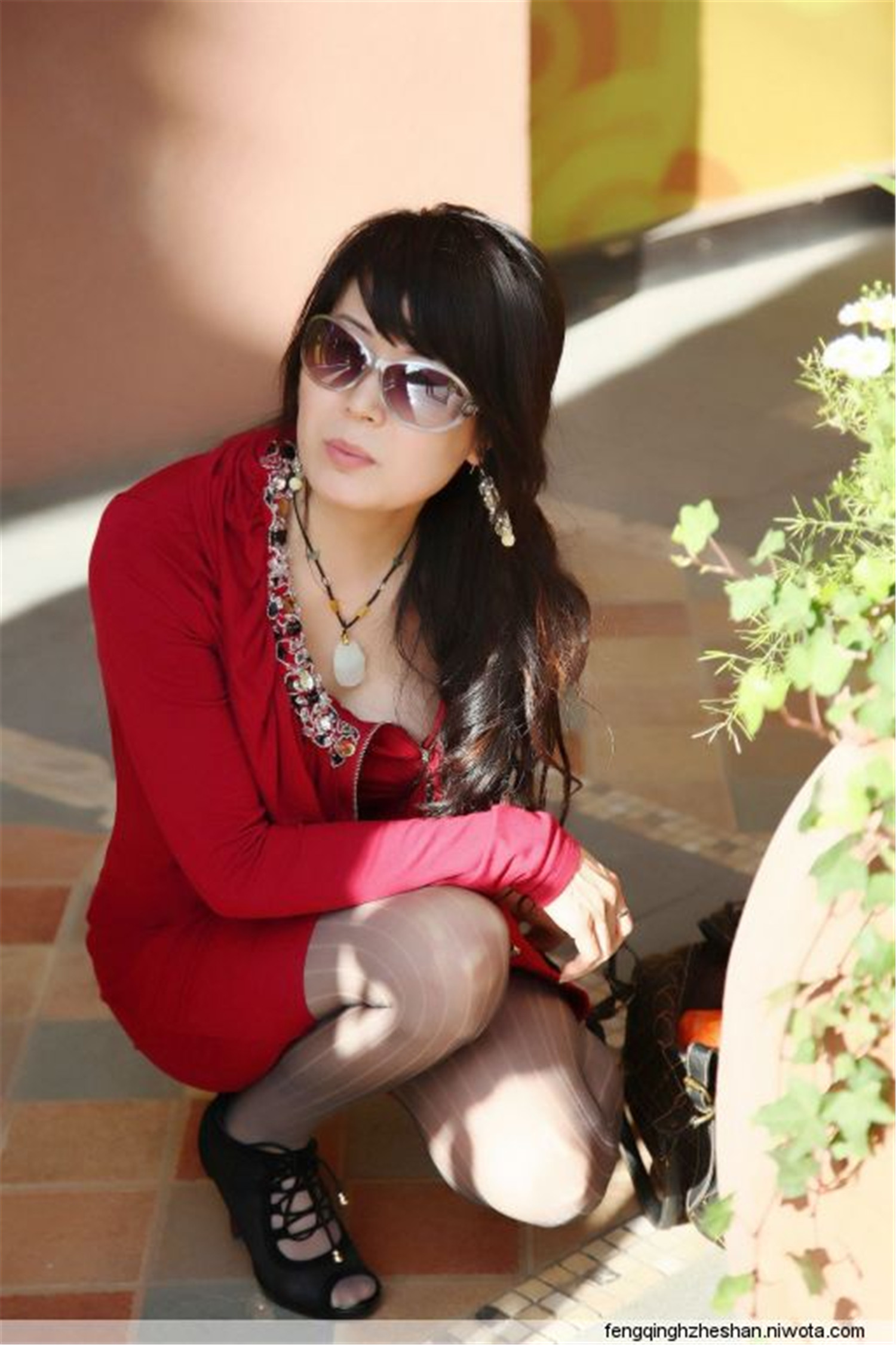  p data-id="gnzrsfqdiu">陈美锦,祖籍辽宁,都市女作家,影视编导,摄影