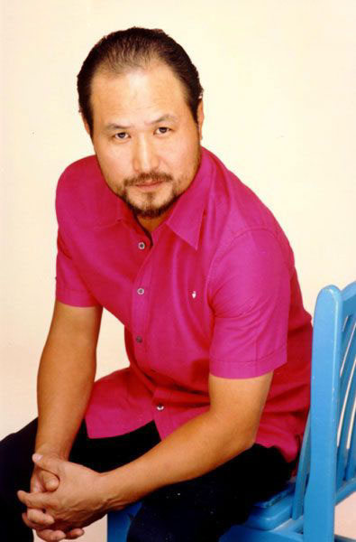  p>张镐哲,1962年1月12日出生于韩国首尔,毕业于台湾文化大学文学系