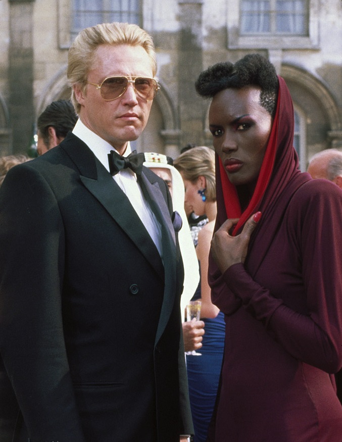  p>《007之雷霆杀机》是由 a href="#" data-lemmaid="19291583">约翰