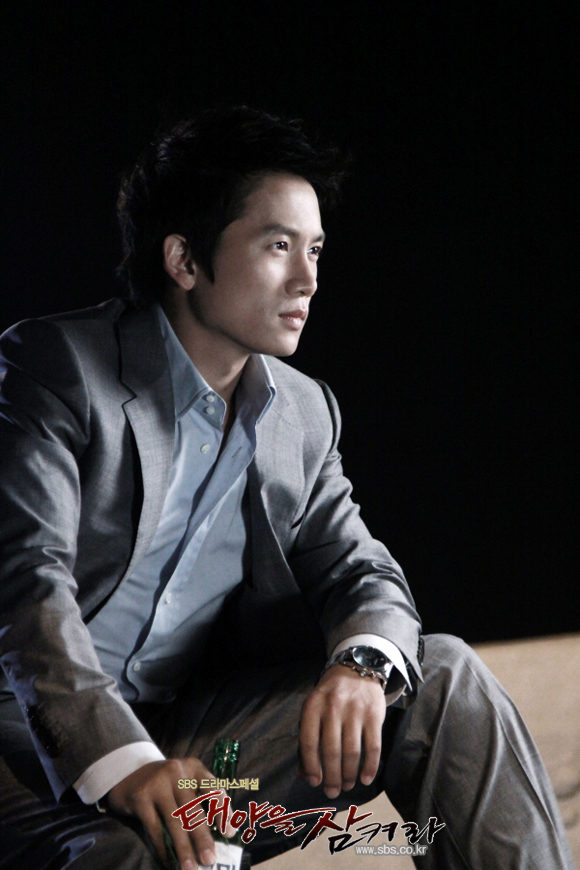  p>《吞噬太阳》是 a href="#">韩国sbs电视台 /a>自2009年年7月9日起