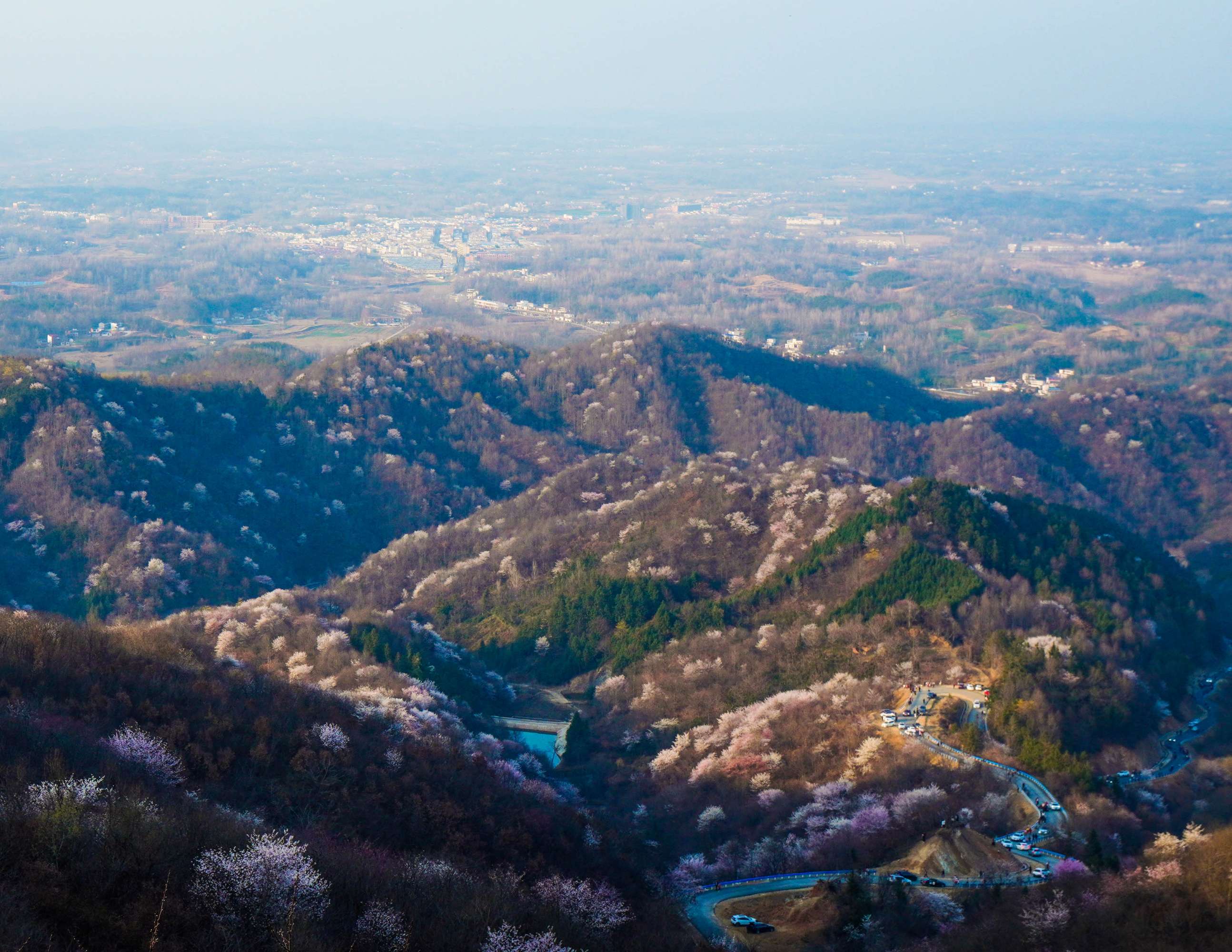 wq9rhi7u">王母观,处 a target="_blank" href="/item/光山/11158307"