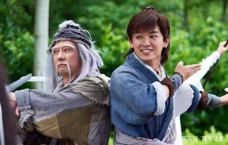 同为丐帮神功，打狗棒法不如降龙十八掌？答案由逍遥派掌门说出_百科TA说