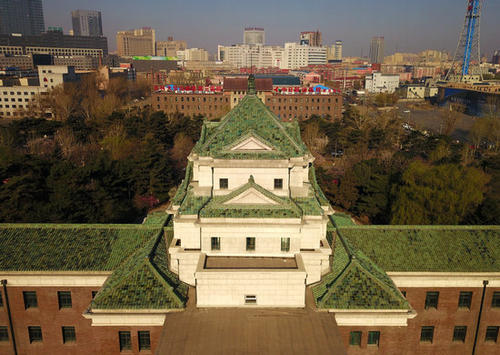  p> b>吉林大学白求恩医学部 /b>(norman bethune health science
