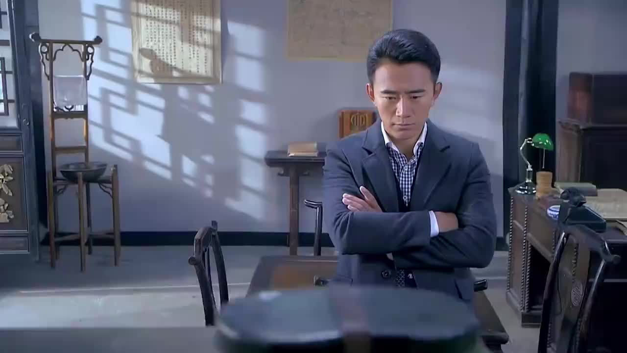  p data-id="gnwy2hsa6s">夏安国,是电视剧