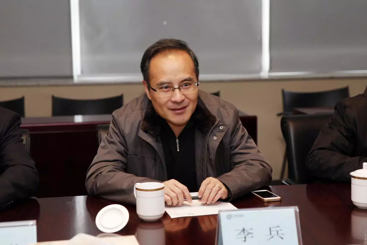 李兵
