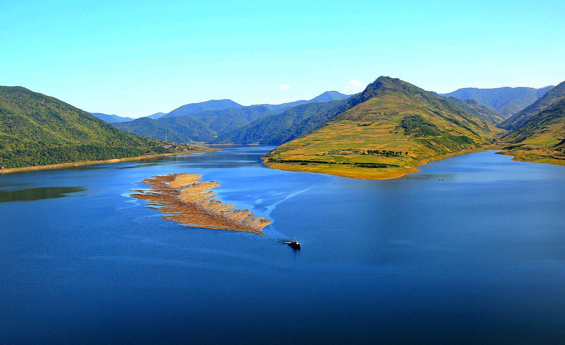  p data-id="go0grhvb14">长白朝鲜族自治县,吉林省白山市辖自治县,是