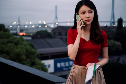  p>孙瑜,女,中国演员,毕业于 a target="_blank" href="/item/中国