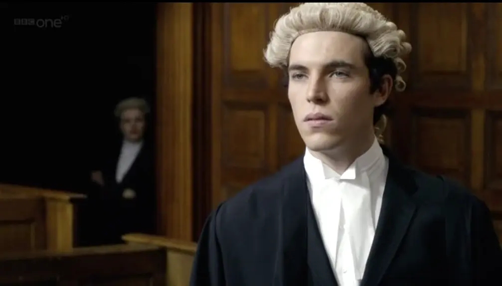 data-lemmaid="15610449">彼得·莫法特 /a>执导的欧美剧,汤姆·休斯