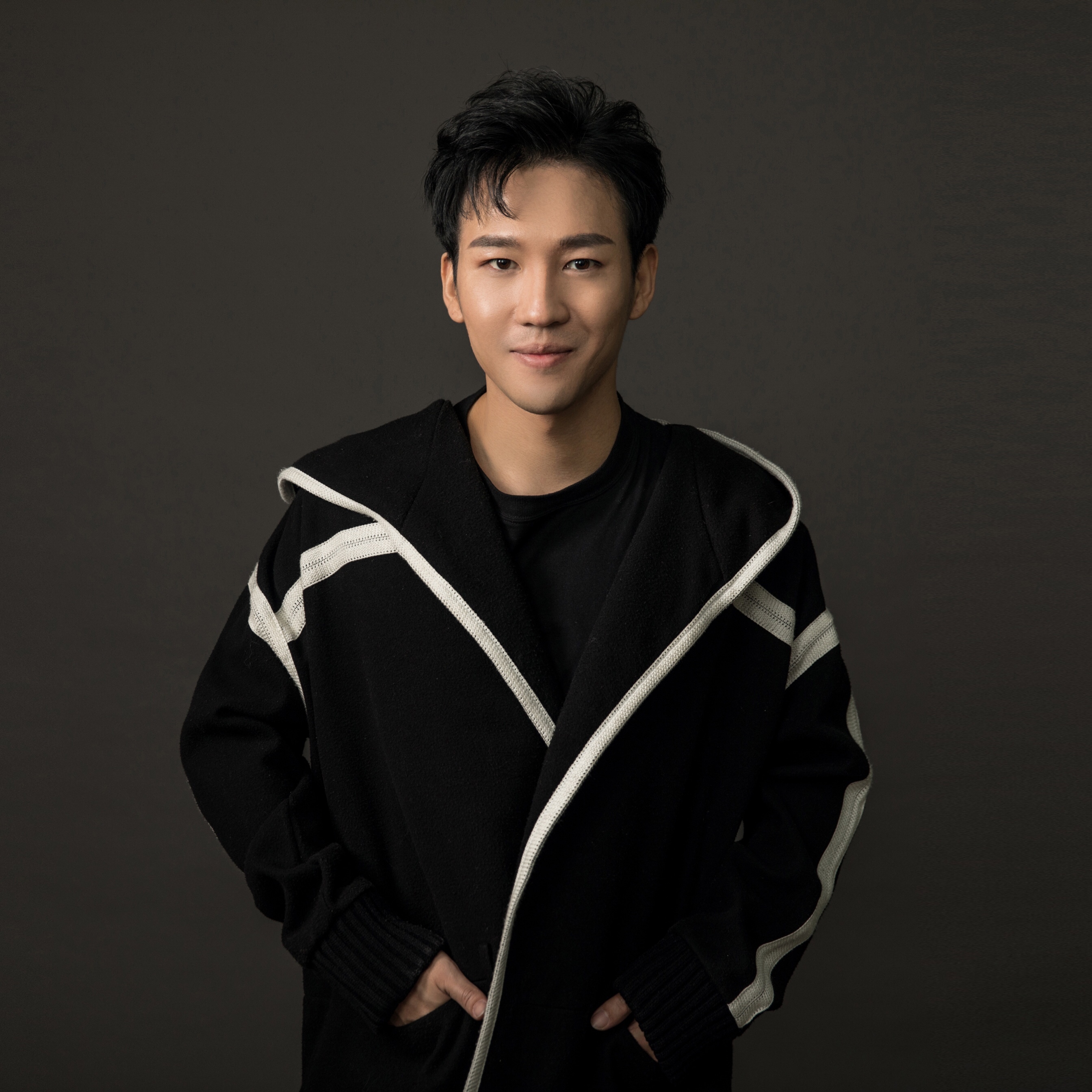  p data-id="gnbx4h7o6y">富梓铭,男,满族,19