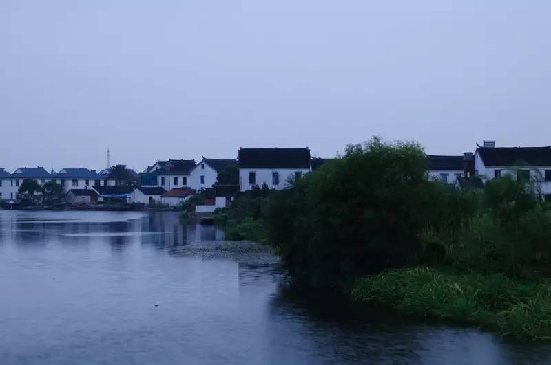 三星村坐落于武进区嘉泽镇西北,位于金坛