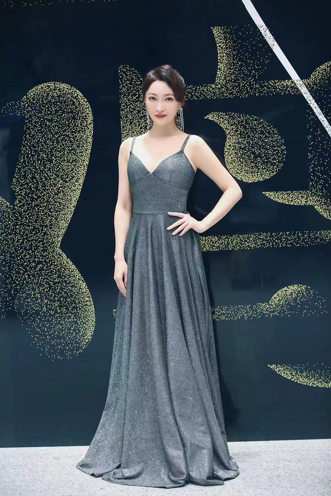  p>葛玟希,出生于江苏,中国内地女演员,毕业于南京艺术学院表演系.