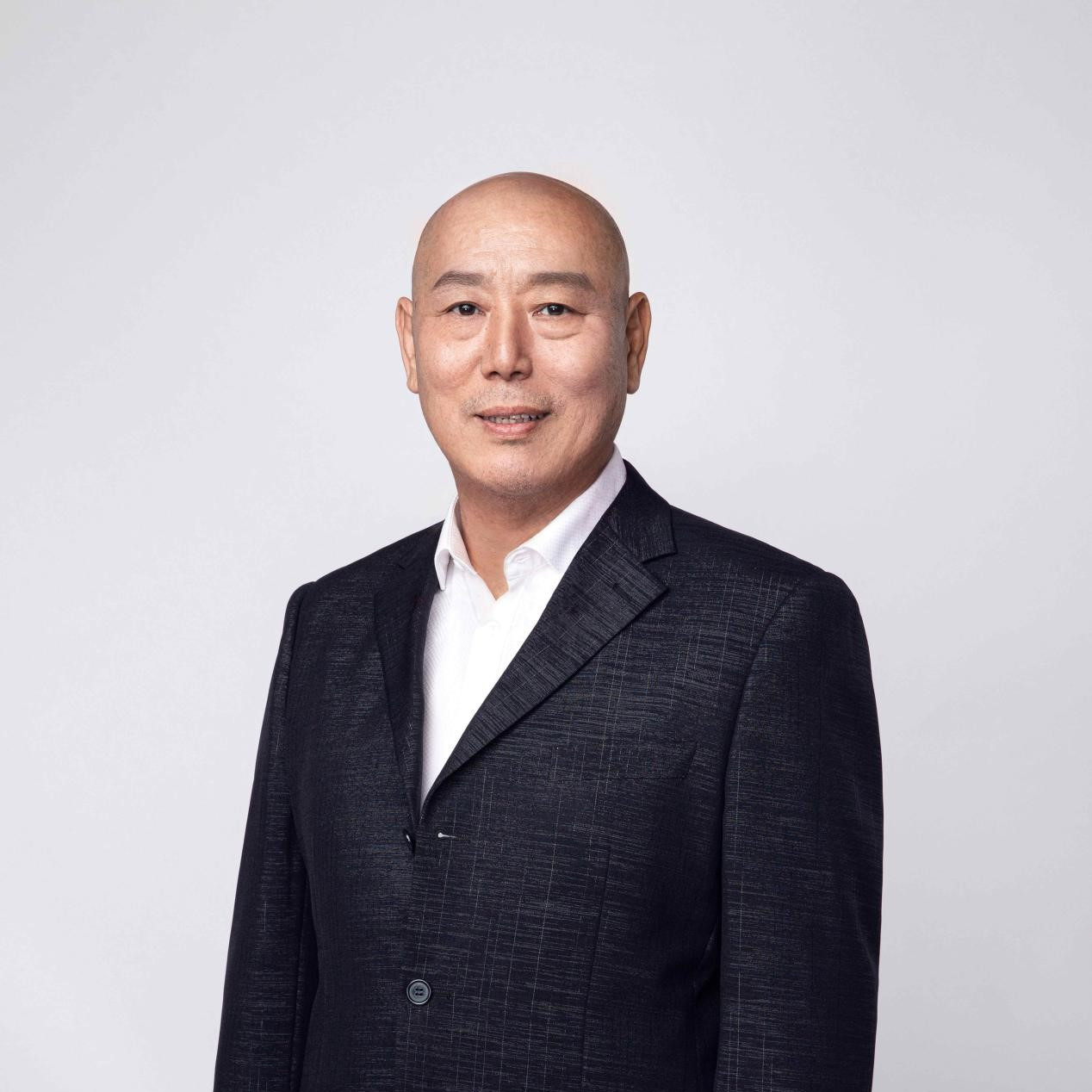 郑伯扮演角色