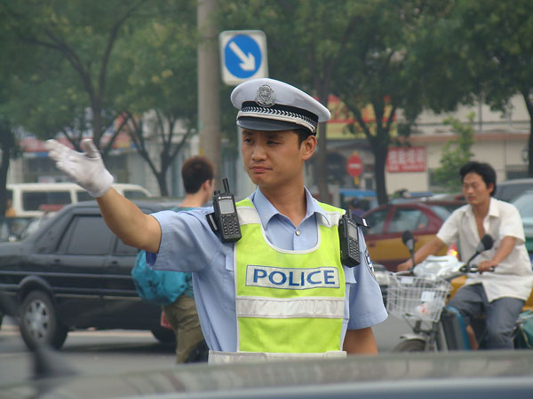  p>孟昆玉,男,汉族,1981年10月出生,中共党员,大学学历,2001年7月参加