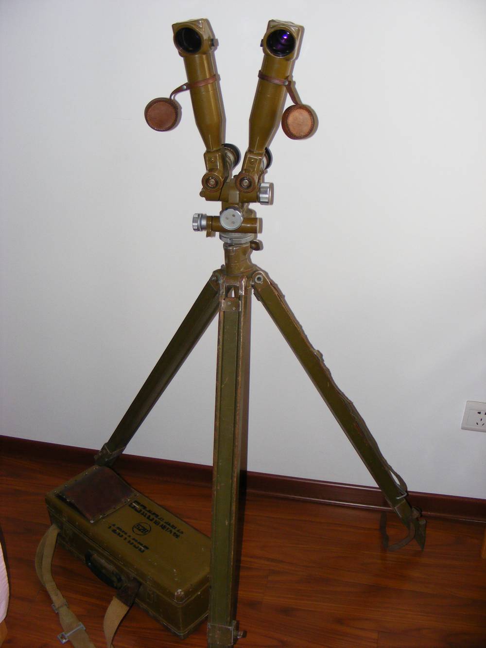  p>炮队镜 a href="#">battery commanders telescope /a>,用于观察