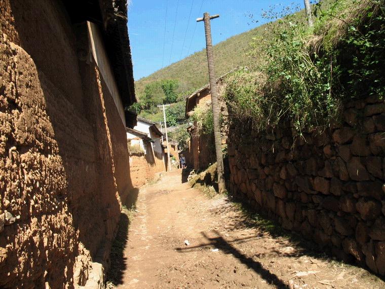 白族自治州洱源县 a target="_blank" href="/item/炼铁乡/4421366"