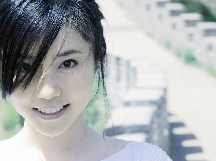  p data-id="gnwx0lr0jt">燕儿,著名演员,新版